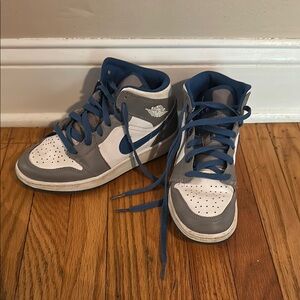 Nike Air Jordan Gray and Blue High-Top Sneakers, size 5Y